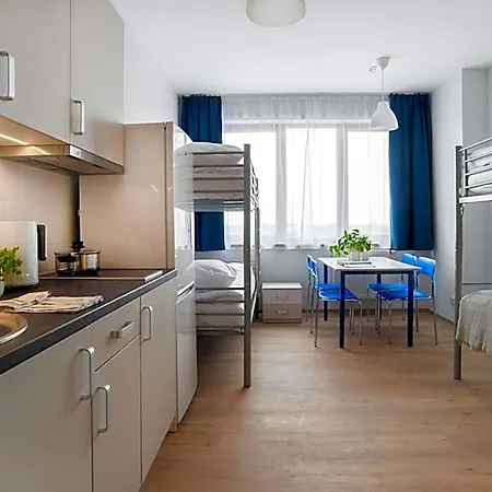 Apart Hostel 3* Posen